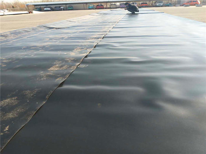 土工膜如何選購？防滲膜質量如何區別？